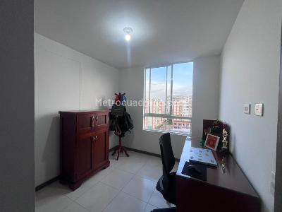 Apartamento de 3 alcobas en venta en Valle Del Lili, Cali, 70 m² · foto 3 de 8