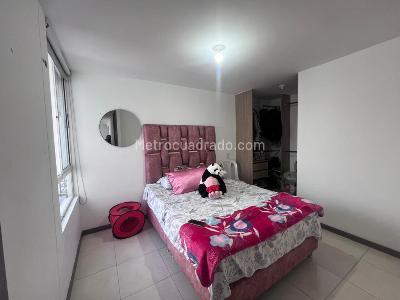 Apartamento de 3 alcobas en venta en Valle Del Lili, Cali, 70 m² · foto 4 de 8