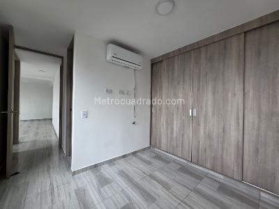 Apartamento en venta en Evaristo Garcia, Cali · foto 13 de 15
