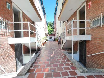 Apartamento en venta en Cañaveralejo/ El Limonar, Cali · foto 18 de 19