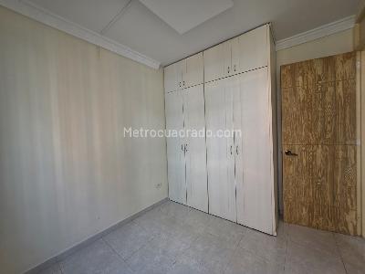 Apartamento de 2 alcobas en venta en Valle Del Lili, Cali, 55 m² · foto 10 de 13