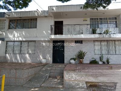 Casa en Arriendo, Urbanizacion La Flora, Cali