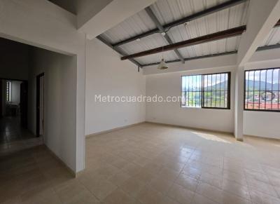 Apartamento de 3 alcobas en arriendo en Miraflores, Cali, 138 m² · foto 2 de 16