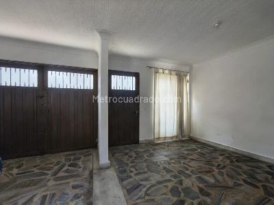Casa de 5 alcobas en arriendo en El Trebol, Palmira, 139 m² · foto 2 de 13