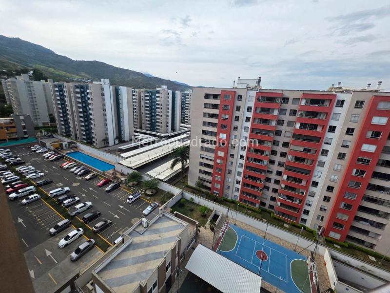 Piso – Cali, La Flora, Comuna 2 - Más