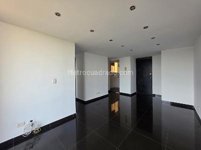 Apartamento de 3 alcobas en venta en Torres De Comfandi, Cali, 50 m² · foto 4 de 13