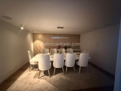 Apartamento de 4 alcobas en venta en Chapinero Alto, Bogotá, 371 m² · foto 7 de 18