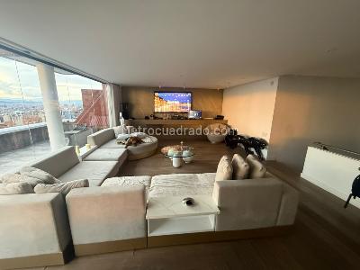 Apartamento de 4 alcobas en venta en Chapinero Alto, Bogotá, 371 m² · foto 8 de 18