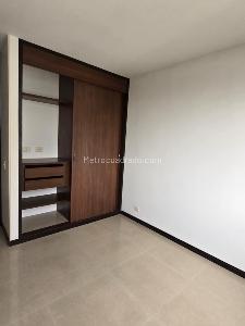 Apartamento de 3 alcobas en venta en El Limonar, Cali, 87 m² · foto 8 de 20