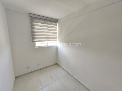 Apartamento de 3 alcobas en venta en Las Acacias, Cali, 65 m² · foto 8 de 19