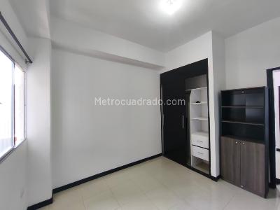 Apartamento de 1 alcoba en venta en La Flora, Cali, 35 m² · foto 3 de 9