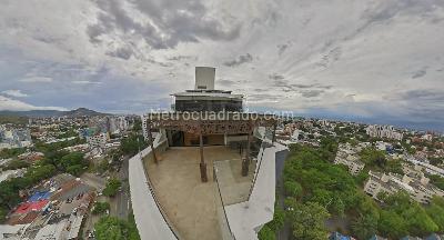 Apartamento de 3 alcobas en venta en Los Cambulos, Cali, 175 m² · foto 1 de 20