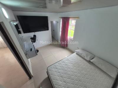 Casa de 3 alcobas en arriendo en Villa Del Prado, Cali, 180 m² · foto 14 de 20