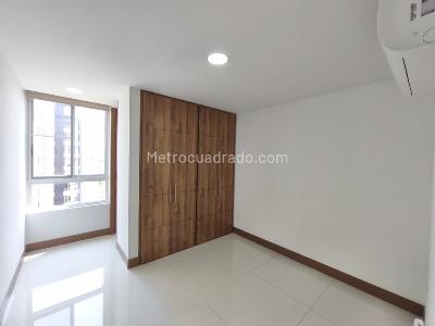 Apartamento de 3 alcobas en venta en Ciudad Jardin, Cali, 147 m² · foto 13 de 20