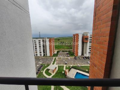 Apartamento de 2 alcobas en arriendo en Tierralinda, Cali, 62 m² · foto 2 de 20