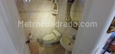 Casa de 4 alcobas en venta en Nicolas De Federman, Bogotá, 237 m² · foto 4 de 19
