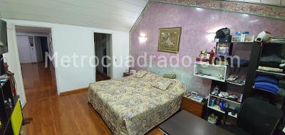 Casa de 4 alcobas en venta en Nicolas De Federman, Bogotá, 237 m² · foto 13 de 19