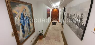 Casa de 4 alcobas en venta en Nicolas De Federman, Bogotá, 237 m² · foto 17 de 19