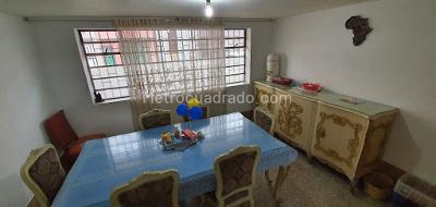 Casa de 5 alcobas en venta en Jorge Eliecer Gaitan, Bogotá, 600 m² · foto 2 de 20