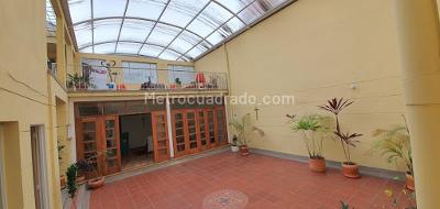 Casa de 5 alcobas en venta en Jorge Eliecer Gaitan, Bogotá, 600 m² · foto 7 de 20