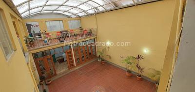 Casa de 5 alcobas en venta en Jorge Eliecer Gaitan, Bogotá, 600 m² · foto 16 de 20