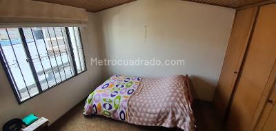 Casa de 5 alcobas en venta en Nicolas De Federman, Bogotá, 240 m² · foto 18 de 20