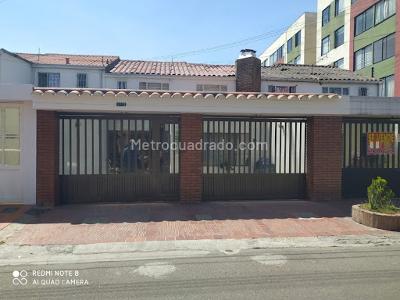 Casa de 5 alcobas en venta en Mandalay I Sector, Bogotá, 249 m² · foto 6 de 20