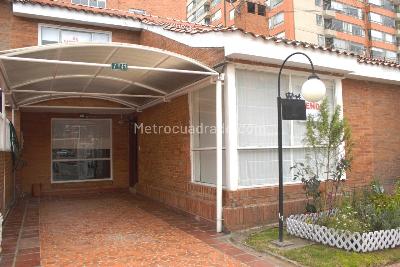 Casa de 4 alcobas en venta en Cedro Golf, Bogotá, 214 m² · foto 2 de 20