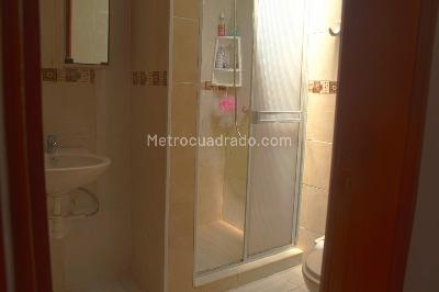 Casa de 4 alcobas en venta en Cedro Golf, Bogotá, 214 m² · foto 9 de 20
