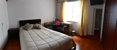 Casa de 4 alcobas en venta en Cedro Golf, Bogotá, 214 m² · foto 13 de 20
