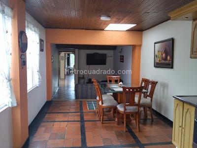Casa de 5 alcobas en venta en Jose Joaquin Vargas, Bogotá, 225 m² · foto 7 de 20