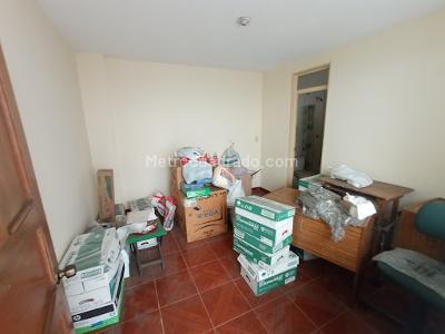 Casa de 5 alcobas en venta en Trinidad Galan, Bogotá, 253 m² · foto 12 de 20