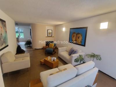 Casa en venta en Las Villas, Bogotá · foto 3 de 20