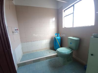 Casa de 5 alcobas en venta en La Soledad Norte, Bogotá, 254 m² · foto 14 de 20
