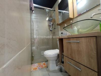 Casa de 5 alcobas en venta en Campin, Bogotá, 345 m² · foto 17 de 20
