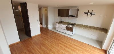 Apartamento en venta en Campin, Bogotá · foto 2 de 15