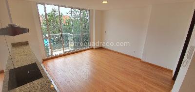 Apartamento en venta en Campin, Bogotá · foto 3 de 15