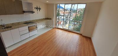 Apartamento en venta en Campin, Bogotá · foto 4 de 15
