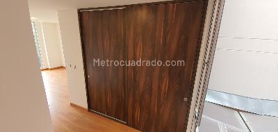 Apartamento en venta en Campin, Bogotá · foto 8 de 15