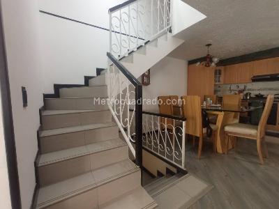 Casa en venta en La Isabela, Bogotá · foto 12 de 20
