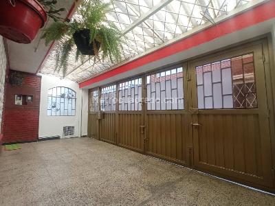 Casa en venta en La Isabela, Bogotá · foto 3 de 20