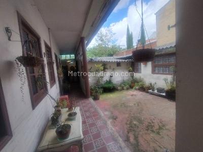 Casa de 5 alcobas en venta en Alfonso Lopez, Bogotá, 330 m² · foto 8 de 11