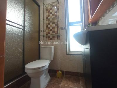 Casa en venta en San Jose De Fontibon, Bogotá · foto 12 de 20