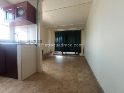 Casa en venta en San Jose De Fontibon, Bogotá · foto 6 de 20