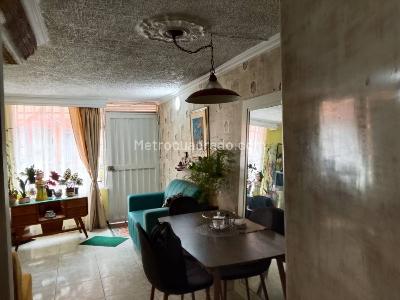 Casa en venta en Villa Gladys, Bogotá · foto 3 de 19