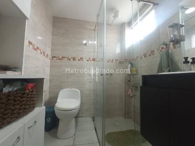Casa de 5 alcobas en venta en El Rosario, Bogotá, 279 m² · foto 9 de 20