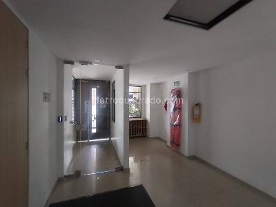 Apartamento de 1 alcoba en arriendo en Alfonso Lopez, Bogotá, 30 m² · foto 10 de 14