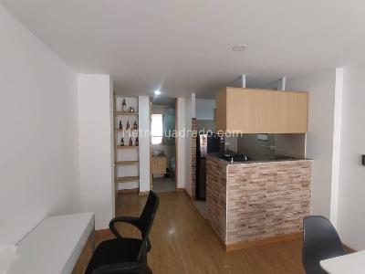 Apartamento de 1 alcoba en arriendo en Alfonso Lopez, Bogotá, 30 m² · foto 7 de 14