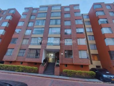 $2.400.000 en Modelia
