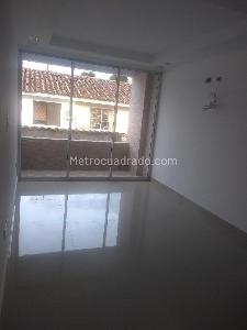 Casa de 4 alcobas en venta en Pampalinda, Cali, 450 m² · foto 3 de 20